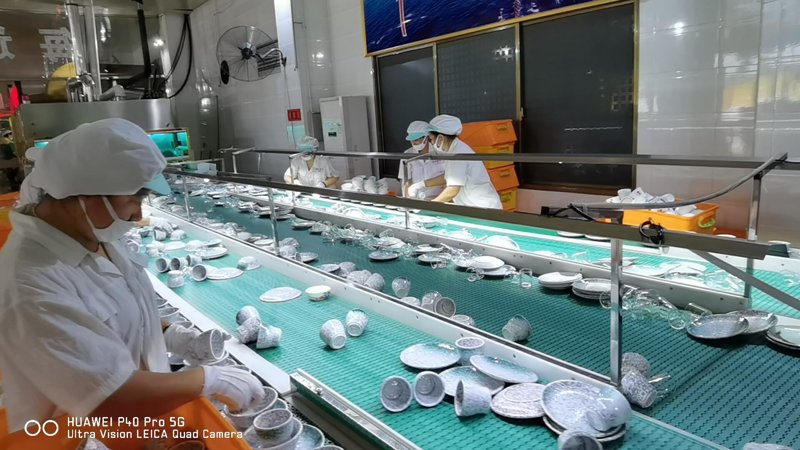商用洗碗机消毒设备图片:打造干净卫生的餐饮环境